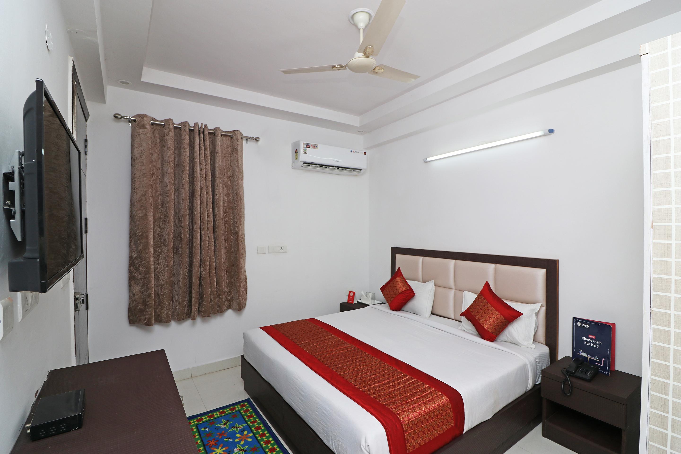 Hotel O Avalon Palace Nuova Delhi Esterno foto