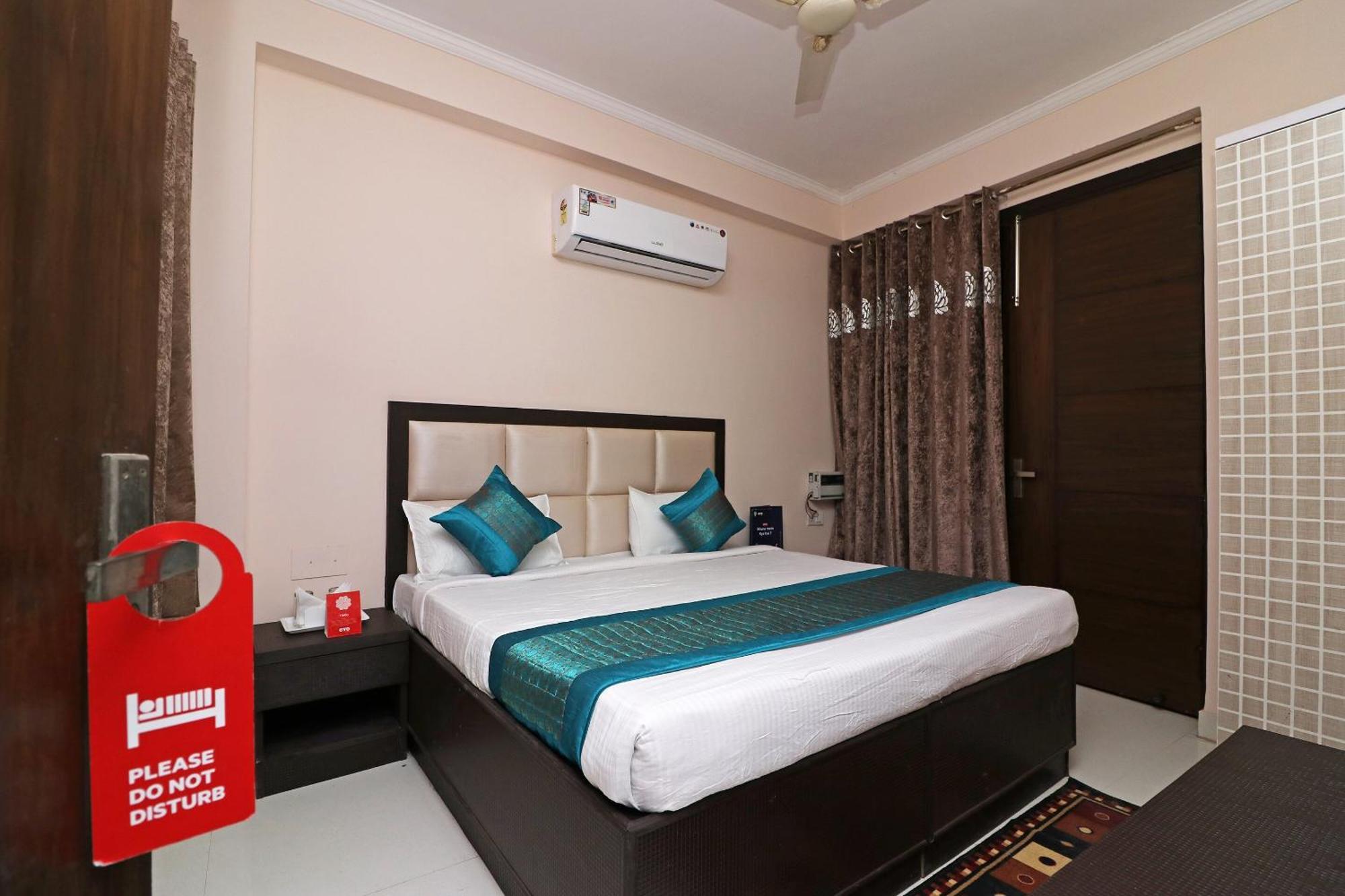 Hotel O Avalon Palace Nuova Delhi Esterno foto